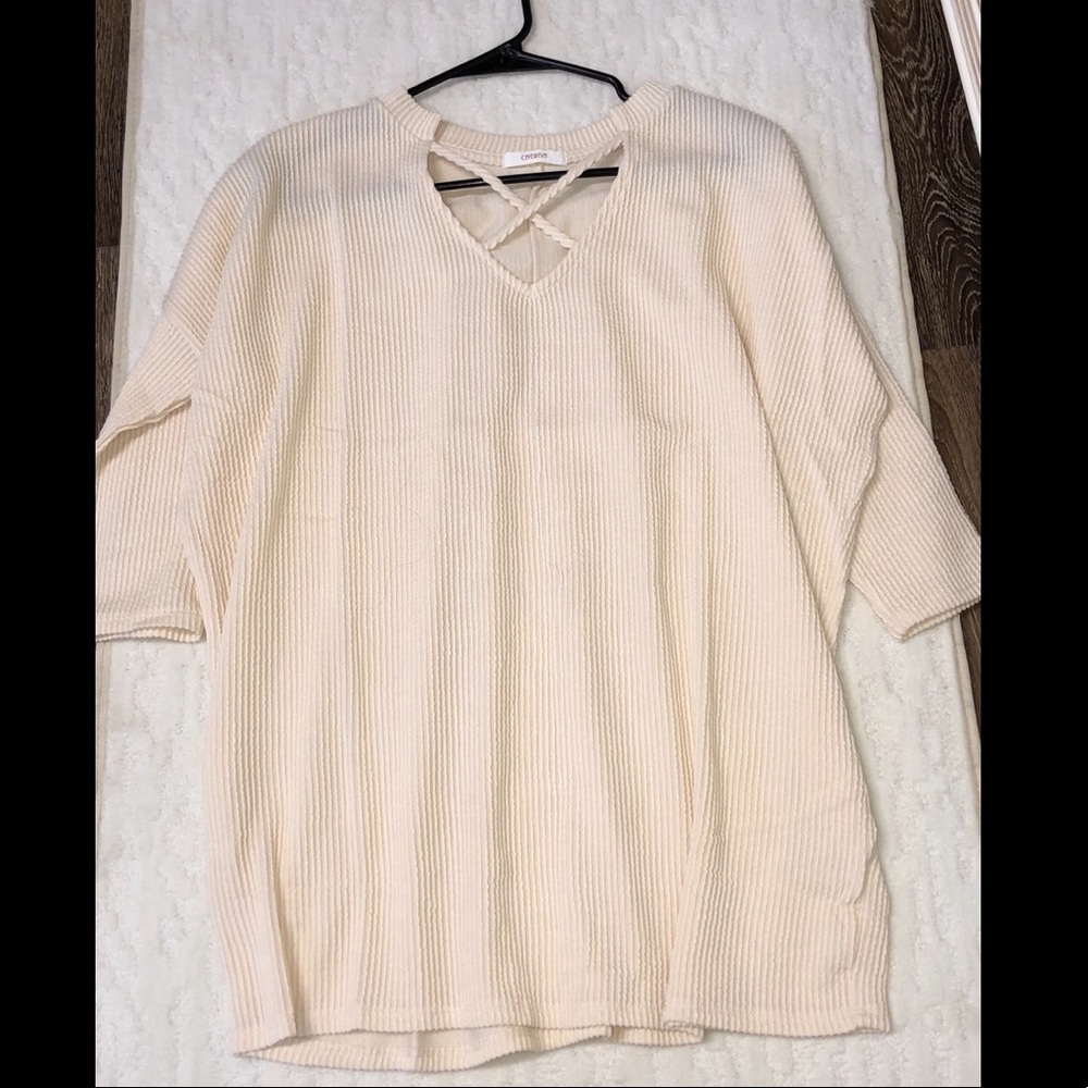 NEW 3/4 sleeve sweater
